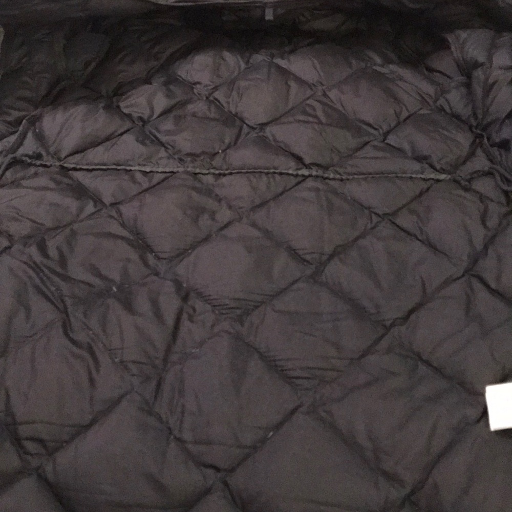 Abercrombie women’s puffer  large good condition